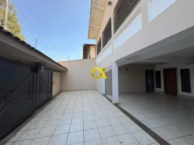Casa com 3 Quartos para alugar, 315m² no Paulista, Piracicaba