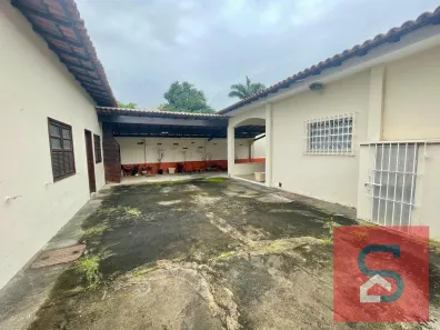 Casa com 4 Quartos à venda, 200m² no Palmeiras, Cabo Frio
