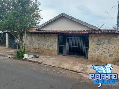 Casa com 3 Quartos para alugar, 170m² no Vila Souto, Bauru