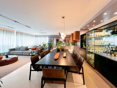 Apartamento com 4 Quartos à venda, 382m² no Zona 02, Maringá