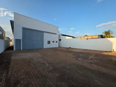Galpão/Depósito/Armazém para alugar, 330m² no Plano Diretor Norte, Palmas
