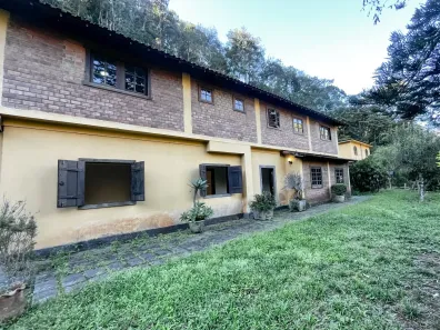 Casa com 5 Quartos à venda, 300m² no Araras, Petrópolis