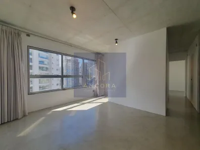 Apartamento com 2 Quartos para alugar, 70m² no Jardim das Acácias, São Paulo
