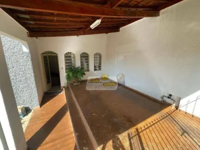 Casa com 3 Quartos à venda, 121m² no Vila Frei Eugênio, Uberaba