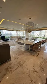Apartamento com 3 Quartos à venda, 217m² no Moema, São Paulo