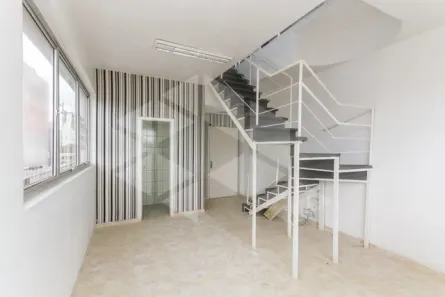 Sala Comercial para alugar, 151m² no São João, Porto Alegre