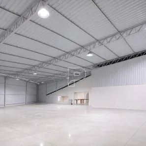 Galpão/Depósito/Armazém para alugar, 657m² no Jardim Lambreta, Cotia