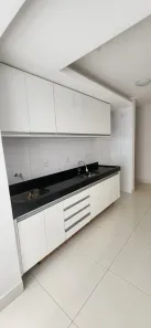 Apartamento com 2 Quartos para alugar, 69m² no Segismundo Pereira, Uberlândia