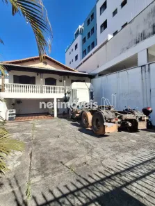 Casa com 5 Quartos para alugar, 360m² no Inconfidentes, Contagem