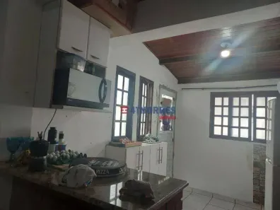 Casa com 2 Quartos à venda, 130m² no Jardim Maria Rosa, Taboão da Serra