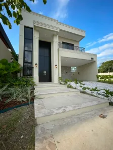 Casa de Condomínio com 4 Quartos à venda, 284m² no Coqueiro, Belém