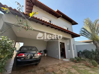 Casa com 3 Quartos à venda, 172m² no Jardim Maria Ilydia, Valinhos