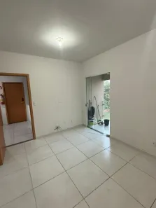 Apartamento com 2 Quartos para alugar, 46m² no Águas Lindas, Ananindeua