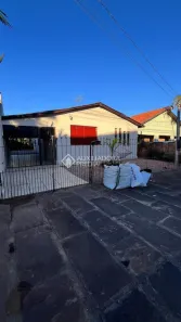Casa com 3 Quartos para alugar, 200m² no Igara, Canoas