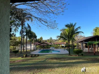 Fazenda/Sítio com 3 Quartos à venda, 450m² no Recanto dos Nobres I, Agudos
