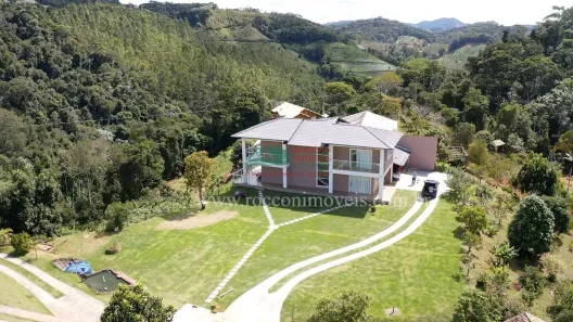 Fazenda/Sítio com 5 Quartos à venda, 380m² no , Domingos Martins