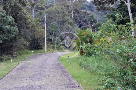 Lote/Terreno à venda, 850m² no Quebra Frascos, Teresópolis