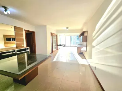 Apartamento com 3 Quartos para alugar, 121m² no Petrópolis, Porto Alegre