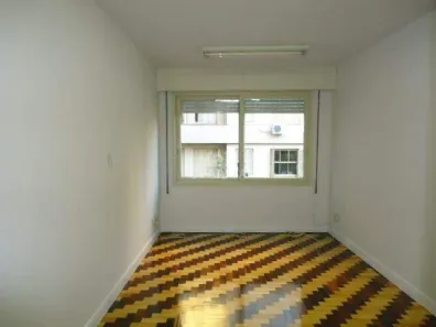 Kitnet para alugar, 37m² no Centro Histórico, Porto Alegre
