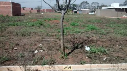Lote/Terreno à venda, 250m² no Parque Residencial Santo Afonso, Porto Ferreira