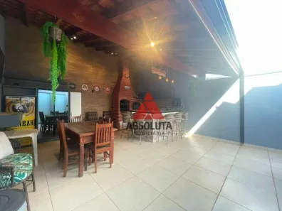Casa com 2 Quartos para alugar, 130m² no Jardim Boer II, Americana