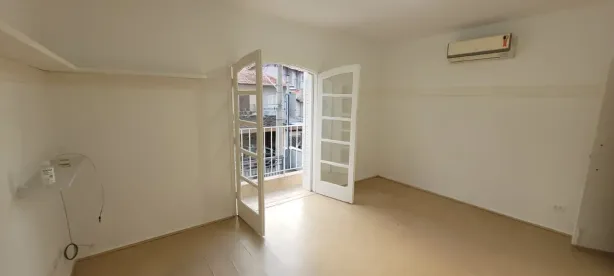 Sobrado com 3 Quartos para venda ou aluguel, 200m² no Morumbi, São Paulo