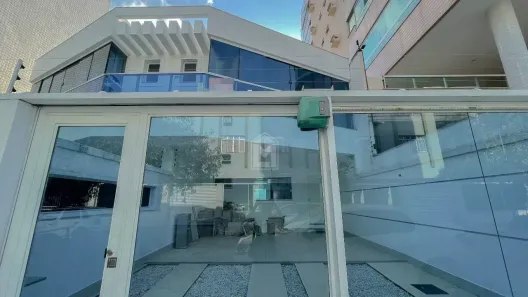 Casa com 4 Quartos à venda, 200m² no Jardim Camburi, Vitória