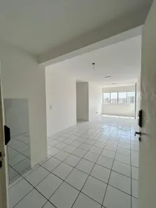 Apartamento com 3 Quartos para alugar, 84m² no Ponta Verde, Maceió