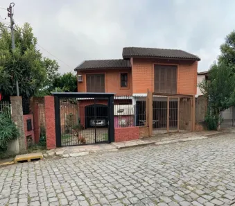 Casa com 3 Quartos à venda, 238m² no Santa Lúcia, Caxias do Sul