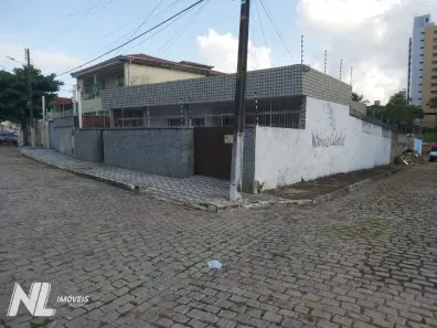 Casa com 3 Quartos à venda, 227m² no Barro Vermelho, Natal