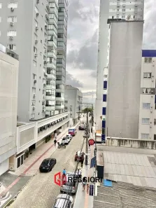 Apartamento com 3 Quartos para alugar, 120m² no Centro, Balneário Camboriú