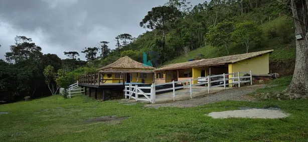 Fazenda/Sítio com 3 Quartos à venda, 1m² no , Silveiras