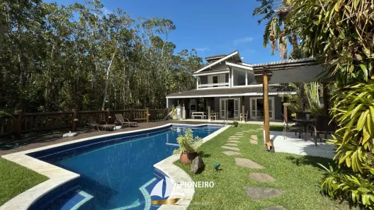 Casa de Condomínio com 4 Quartos para alugar, 260m² no Baleia, São Sebastião