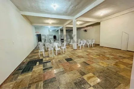Sala Comercial à venda, 124m² no Antonio Francisco Moreira, Guaçuí
