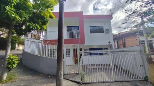 Imóvel Comercial com 7 Quartos para alugar, 324m² no Jardim Emília, Sorocaba