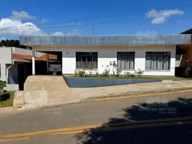 Casa com 3 Quartos à venda, 120m² no Centro, Carambeí
