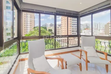 Apartamento com 3 Quartos à venda, 128m² no Petrópolis, Porto Alegre