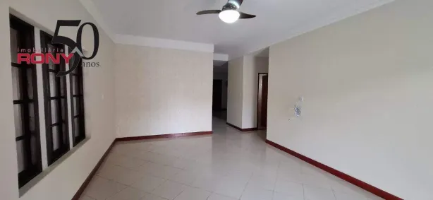 Casa com 3 Quartos à venda, 288m² no Jardim Rony, Guaratinguetá
