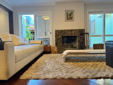 Casa com 4 Quartos à venda, 361m² no Centro, Pelotas