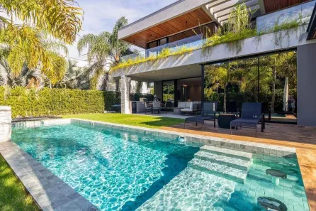 Casa com 4 Quartos à venda, 564m² no Jurerê, Florianópolis