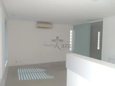 Imóvel Comercial à venda, 250m² no Jardim Apolo I, São José dos Campos