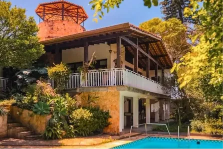 Casa com 4 Quartos à venda, 380m² no Interlagos, São Paulo