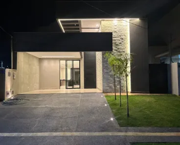 Casa de Condomínio com 3 Quartos à venda, 263m² no Jardins Capri, Senador Canedo