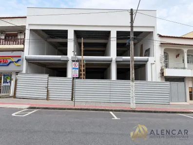 Ponto Comercial para alugar, 83m² no Parque Residencial Laranjeiras, Serra