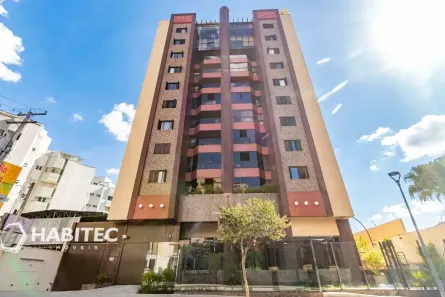 Apartamento com 2 Quartos para alugar, 70m² no Centro, Curitiba