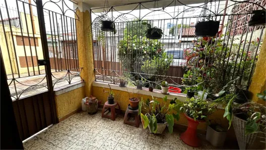 Casa com 5 Quartos à venda, 200m² no Vila Romero, São Paulo