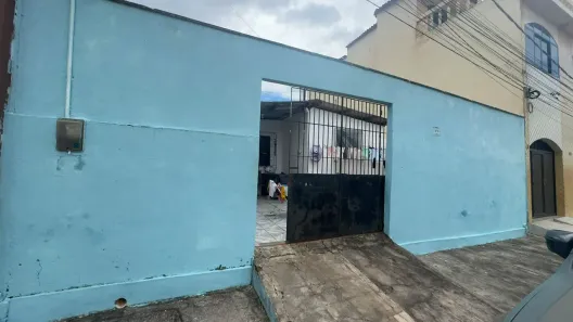 Casa com 2 Quartos à venda, 200m² no COHAB Anil III, São Luís