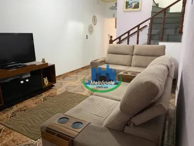 Sobrado com 3 Quartos à venda, 306m² no Parque Renato Maia, Guarulhos