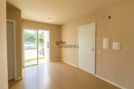 Apartamento com 2 Quartos para alugar, 55m² no Olaria, Canoas