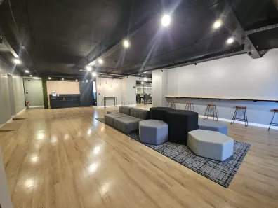 Sala Comercial para alugar, 524m² no Mossunguê, Curitiba